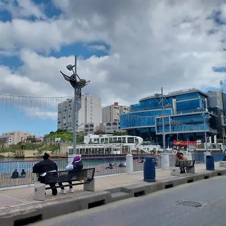 Apartament Luxury 9 Person A Walk To Paceville's Nightlife Is-Swieqi
