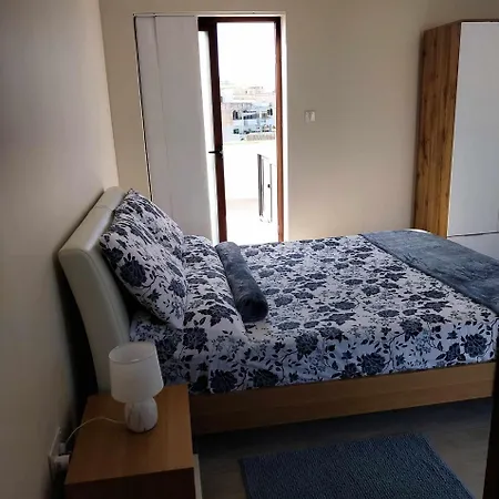 Apartament Luxury 9 Person A Walk To Paceville's Nightlife