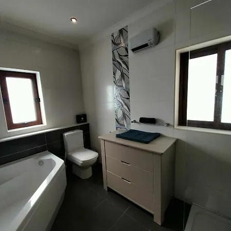 Lejlighed Luxury 9 Person A Walk To Paceville's Nightlife *