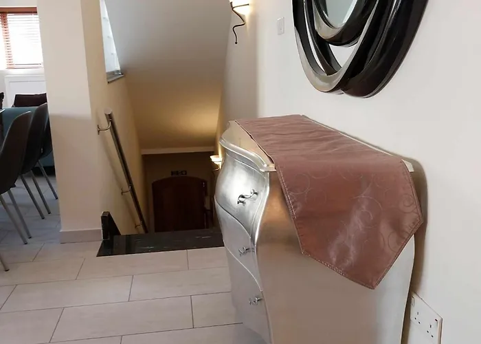 Apartamento Luxury 9 Person A Walk To Paceville's Nightlife