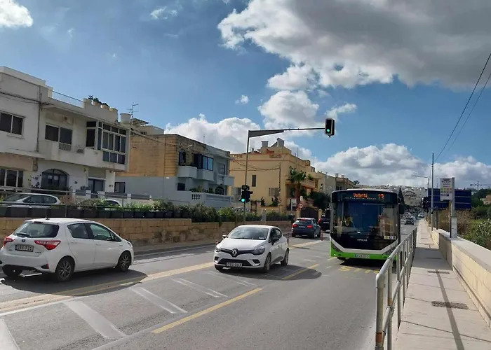 Apartamento Luxury 9 Person A Walk To Paceville's Nightlife *