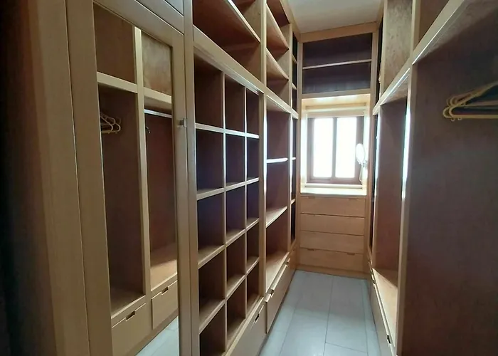 Apartamento Luxury 9 Person A Walk To Paceville's Nightlife