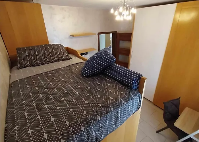 Luxury 9 Person A Walk To Paceville's Nightlife *